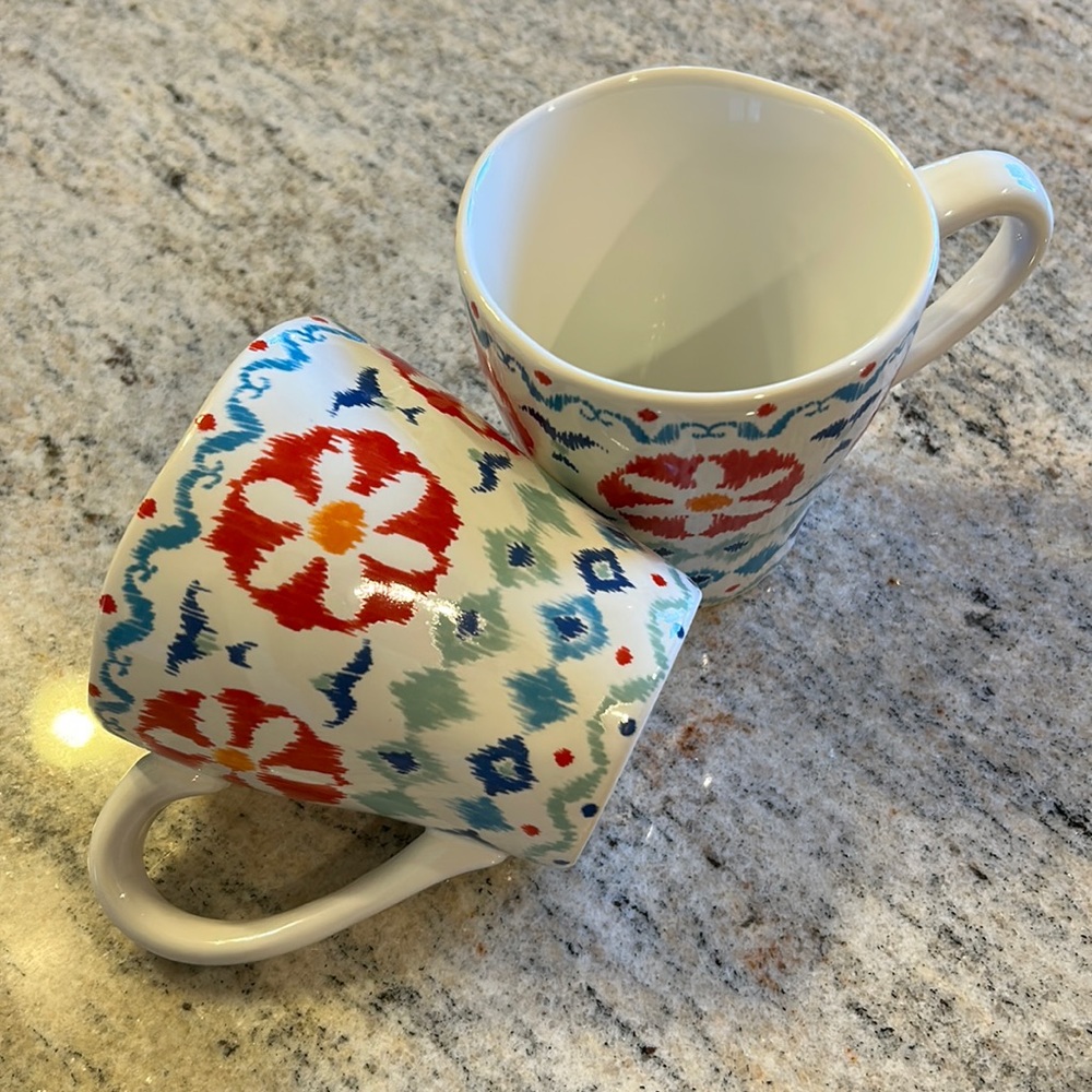 NWOT Coffee Mugs (set of 2)